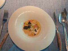 -弦月窗LUNETTE BY AMANDA(复兴路店)