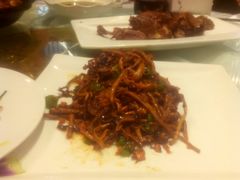 滑肉茶树菇-国人川菜(李家村建东街店)