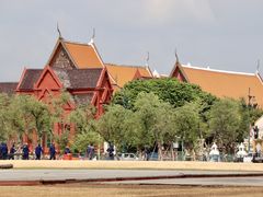 -皇家田广场(อนุสาวรีย์ทหารอาสา)