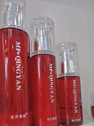 -苗方清颜专业祛痘·皮肤管理