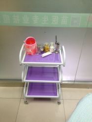 -苗医生专业祛痘·皮肤管理