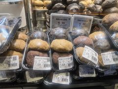 -胖东来生活广场(健康路店)