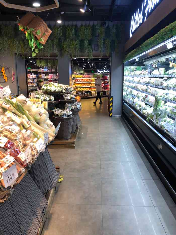 g-super绿地优选(天津陆家嘴店)-"听闻小伙伴说绿地的歌帝梵打折,正好