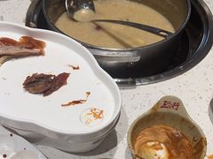 -三人行骨头王火锅(长寿店)