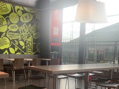 -麦当劳(深圳北站高铁店)