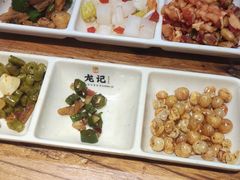 -湘人龙记老长沙米粉(鸟巢店)