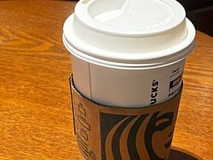 -星巴克(上海虹桥南丰城办公楼店)