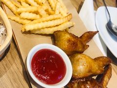 -必胜客(新中纬店)