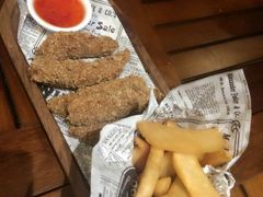 -Hooley's活利仕西餐厅(珠江新城店)