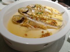 广式蒸海鲈鱼-泰河谷·豆捞