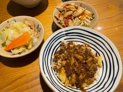 -红猪卤肉饭(大西洋美食城店)