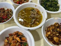 -笨罗卜浏阳菜馆(太平街店)