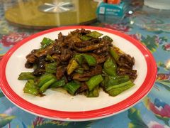 -闯关东东北农家菜(崂山石老人店)