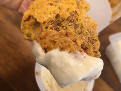 -BHC炸鸡(明洞总店)
