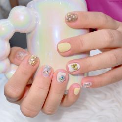 -七彩虹美甲美睫 半永久