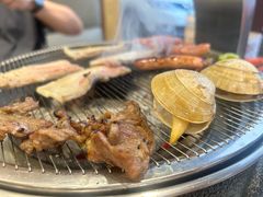 -啊美丽炭火烤肉(滑翔一店)