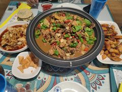 -楼兰古丽·新疆拌面·清真(华阳城店)