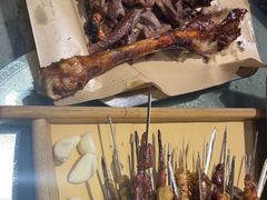 -破瓦寒窑·地摊烤羊排