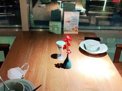 -蜜桃餐厅·伴山(湖滨商业街店)