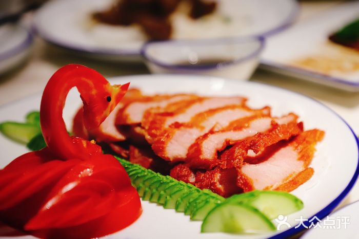 肉神潮汕卤鹅图片