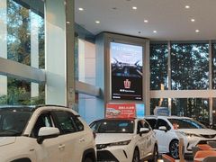-上海和裕一汽丰田4S店(七宝店)
