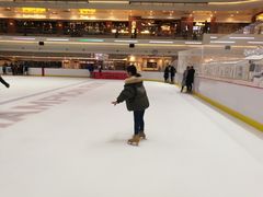 -冠军冰场CHAMPION RINK(凯德广场店)