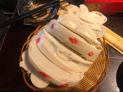 -蓝田九大碗民俗食府(蓝田店)