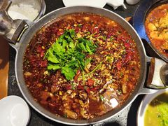 -万重锦·人文川菜馆(骡马市店)