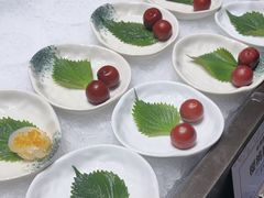 -雍容荟活帝王蟹活龙虾自助(苏宁旗舰店)