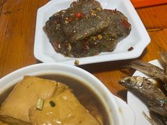 -山里人家土菜馆(茅山店)
