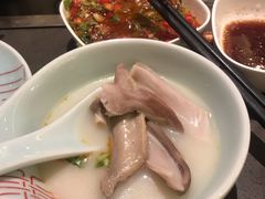 -捞王锅物料理(上海世茂广场店)