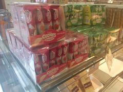 零售区-爱维尔阳光蛋糕(越湖店)