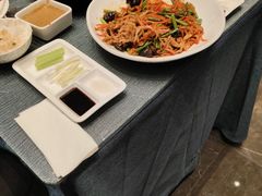 -凤凰园烤鸭店·唐山菜·传承花椒肉(老唐丰路店)