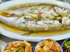 -丹水桥地锅鱼·翘嘴鲌·地方特色全鱼宴(丹江口大坝店)