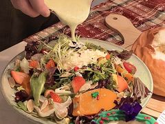 -ins森林童话餐厅coffee&bistro