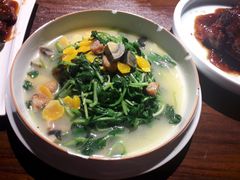 -金枝玉叶上海人家食府(三里河店)