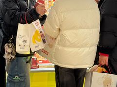 -泡泡玛特POPMART(世豪广场店)