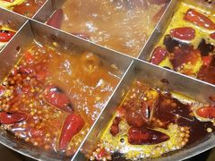 -白乐天毛肚火锅馆(南滨路店)