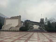 -四川汶川特大地震漩口中学遗址