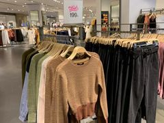 -URBAN REVIVO(佛山南海万达广场店)