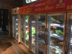 -钢管厂五区小郡肝串串香(奥克斯广场锦城万达店)