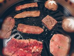 -炼火烤肉店