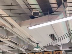 -红九格老火锅(三峡广场店)