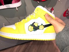 -Air Jordan(世贸天阶店)