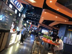 -时尚MEGO商业广场(华新地铁店)