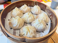 蟹粉小笼包-馋三尺蟹粉小笼(人民广场店)
