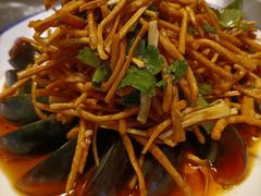 -刘胖子家常菜·蹄花焖藕(兴业店)