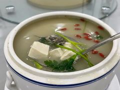 鳝骨豆腐芫茜汤-阿四台山黄鳝饭(东门店)