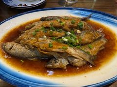 -缘来聚·徽菜名店(黄山宏村店)