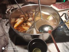 -左庭右院鲜牛肉火锅(金山万达店)
